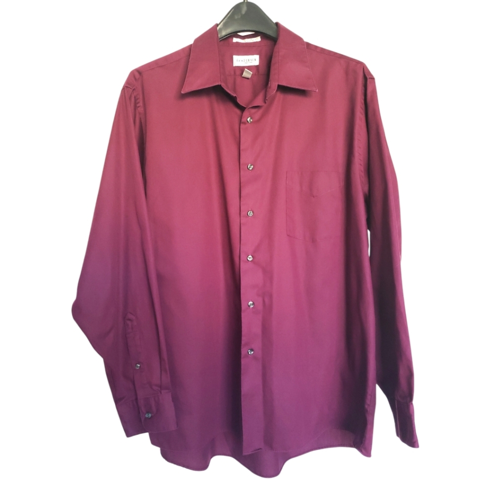 Van Heusen Long Sleeved Button Down Dress Shirt